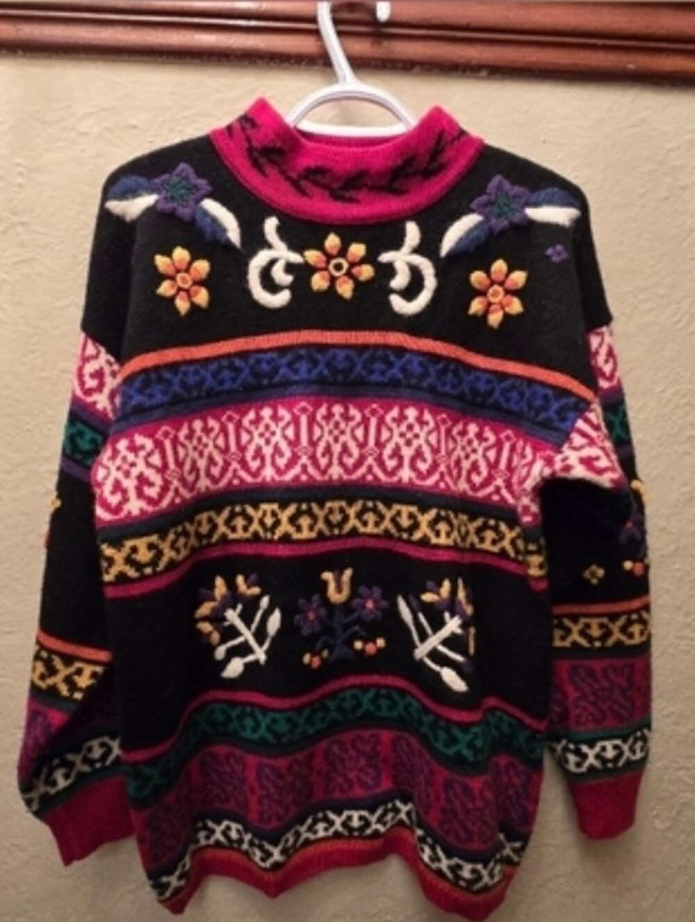 René Derhy Paris Embroidered Folk Boho Wool Blend Sweater Vintage Style S/M7